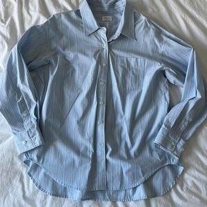 Aritzia Wilfred Free oversized button-up shirt